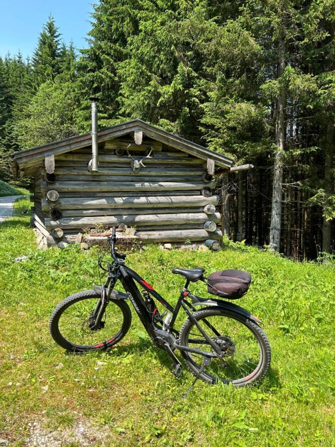 Ferienwohnung Haus Laubreuter Kaprun Exterior foto