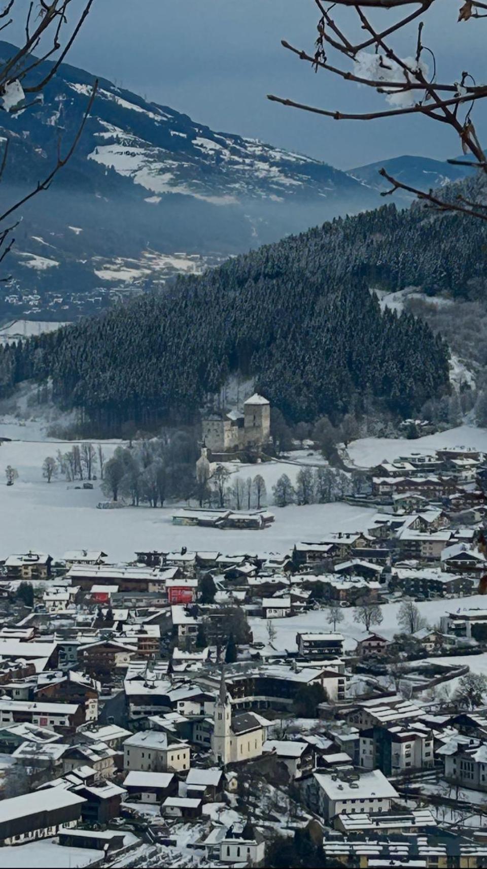 Ferienwohnung Haus Laubreuter Kaprun Exterior foto